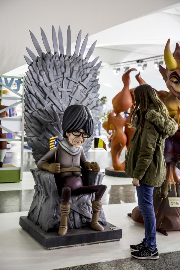 Puigdemont y el «procés» de Cataluña protagonizan las Fallas 2018 de Valencia. 