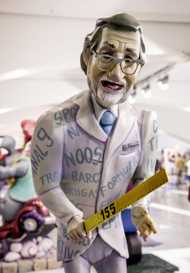 Puigdemont y el «procés» de Cataluña protagonizan las Fallas 2018 de Valencia. 