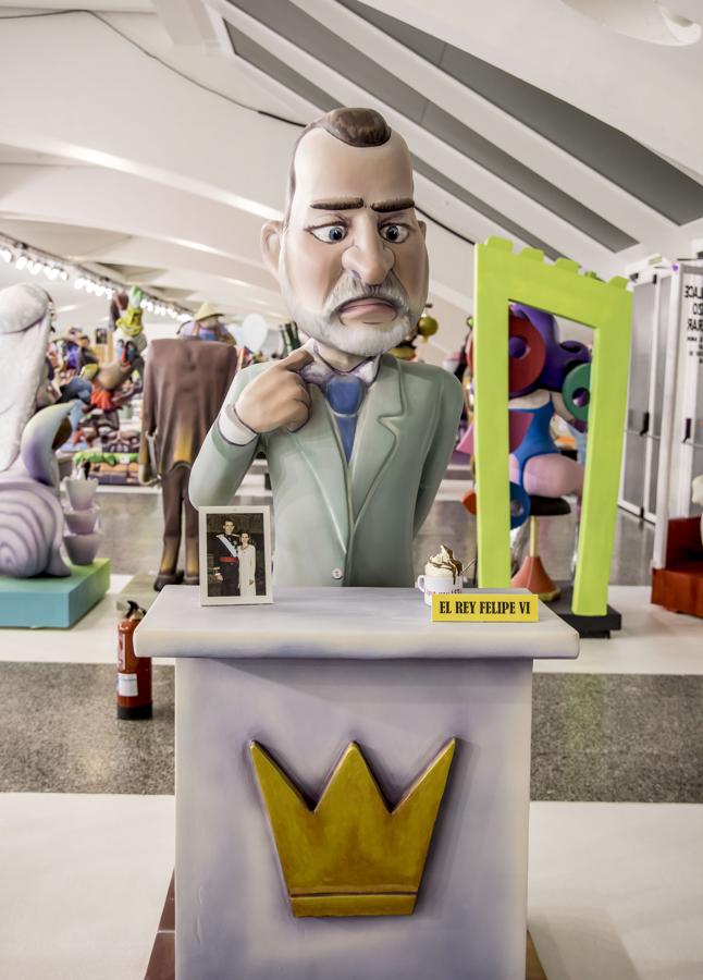 Puigdemont y el «procés» de Cataluña protagonizan las Fallas 2018 de Valencia. 