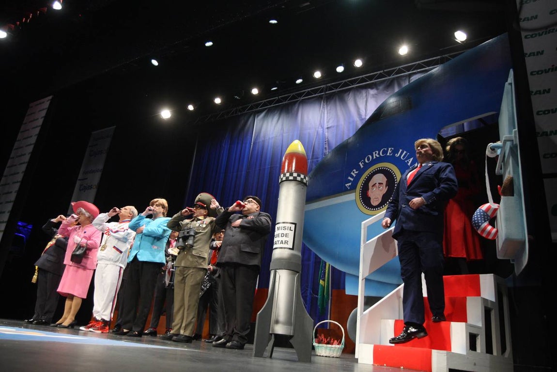 Actuación en cuartos de la chirigota Grupo de Guasa