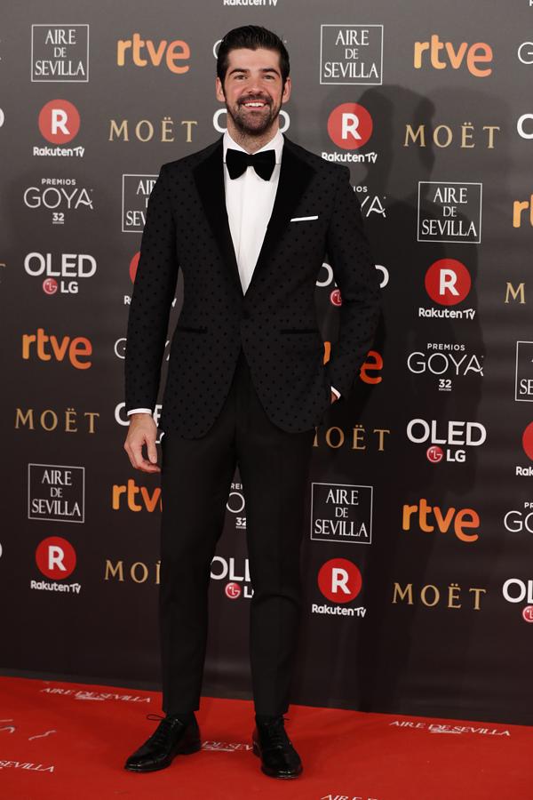 Lunares. Miguel Ángel Muñoz eligió para la ocasión un esmoquin con americana con topos y solapas con contraste de Lander Urquijo.