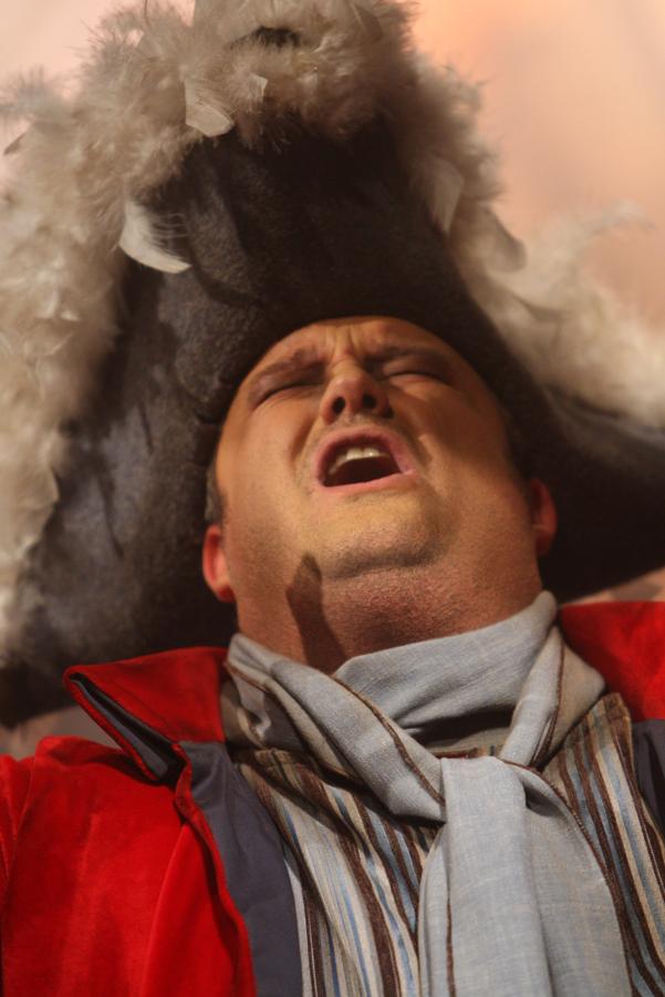 FOTOS: comparsa 'Pueblo llano' en Semifinales del COAC 2018