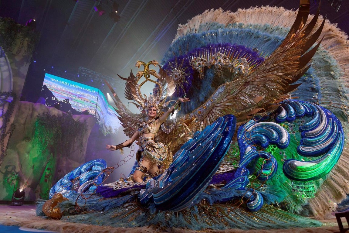Las mejores imágenes de la gala de elección de la reina del Carnaval de Santa Cruz de Tenerife