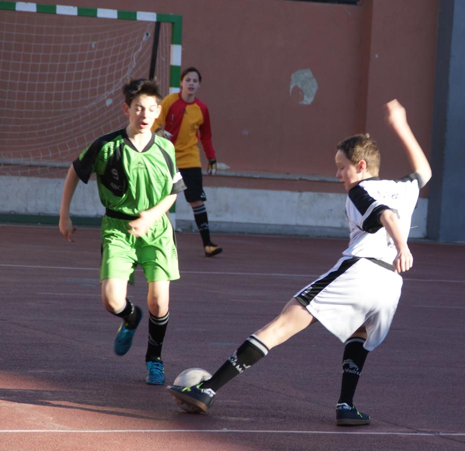 Las mejores imágenes del partido entre Virgen de Atocha &quot;B&quot; y Jesús Maestro &quot;A&quot;