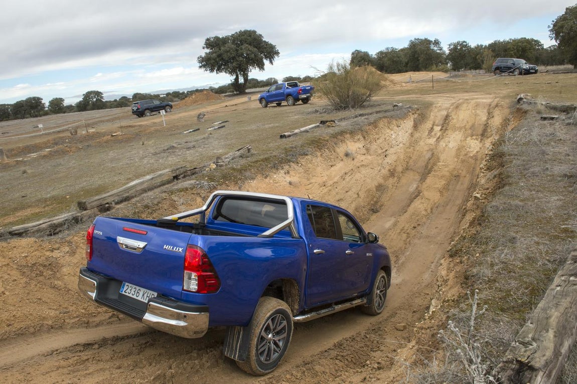 Fotogalería: Toyota Land Cruiser e Hilux 2018, prueba Off-Road