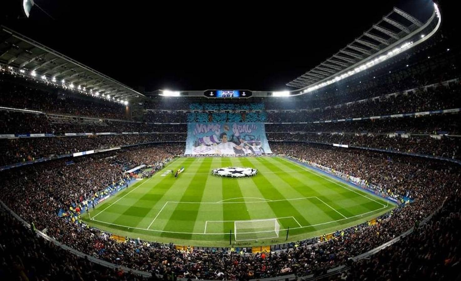«¡Grande equipo y muy grande la afición! Noche mágica en el Bernabéu. ¡Gran victoria! #HastaelfinalvamosReal #APorLa13». 