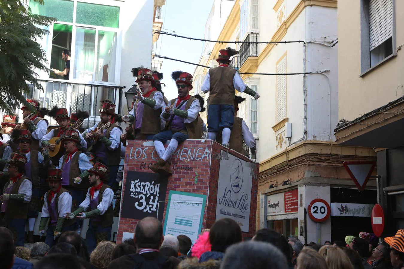 Carrusel de coros en Cádiz