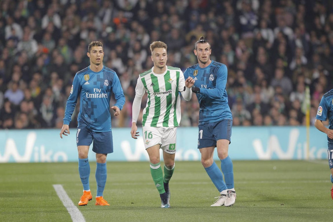 Las imágenes más trepidantes del Real Betis-Real Madrid (3-5)