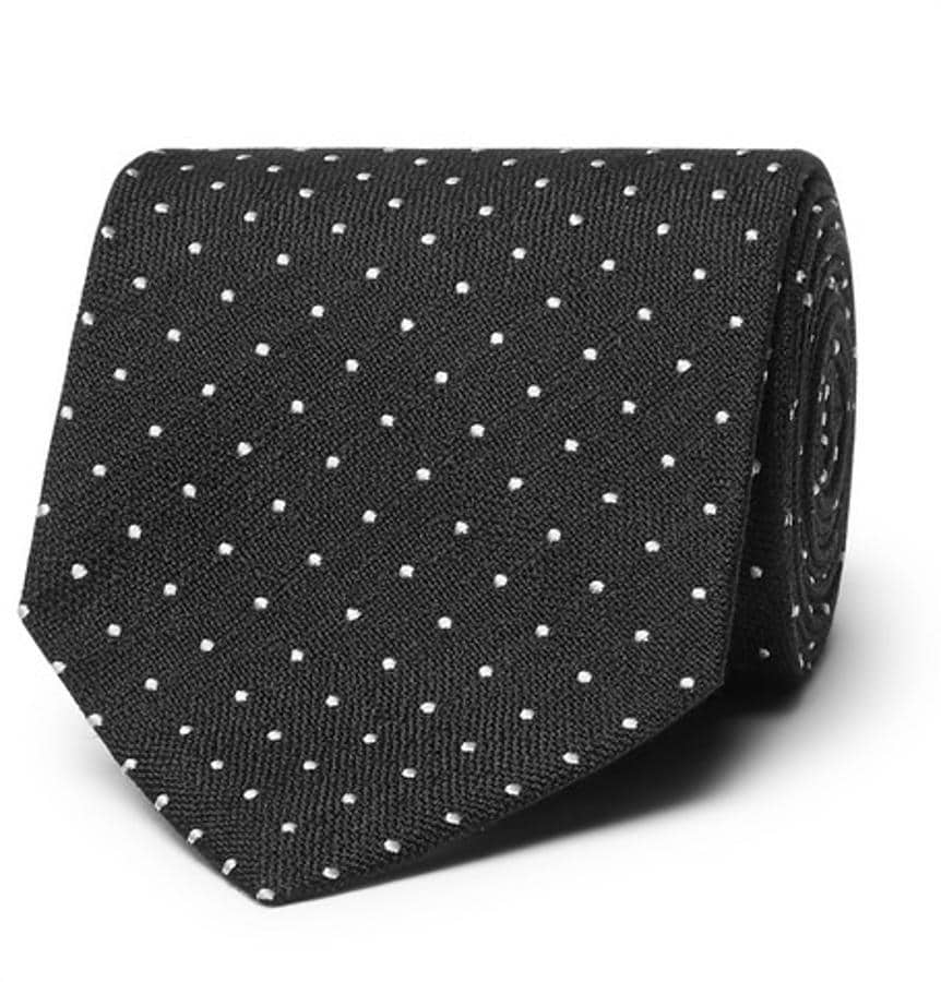 Corbata de Tom Ford. De color negro y con tops en blanco, corbata de Tom Ford (Precio: 170 euros)