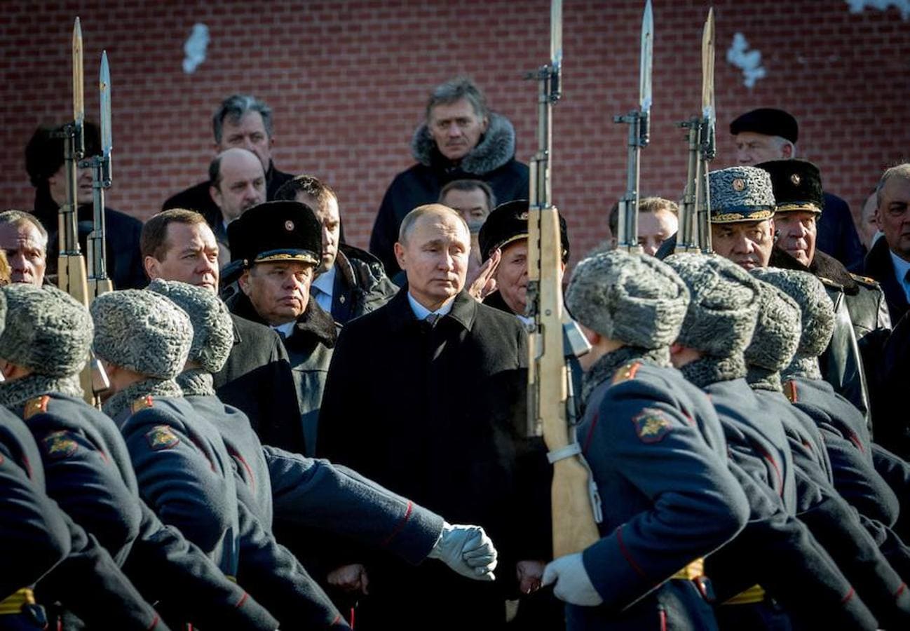 Rusia celebra la fiesta del Defensor de la Patria. 