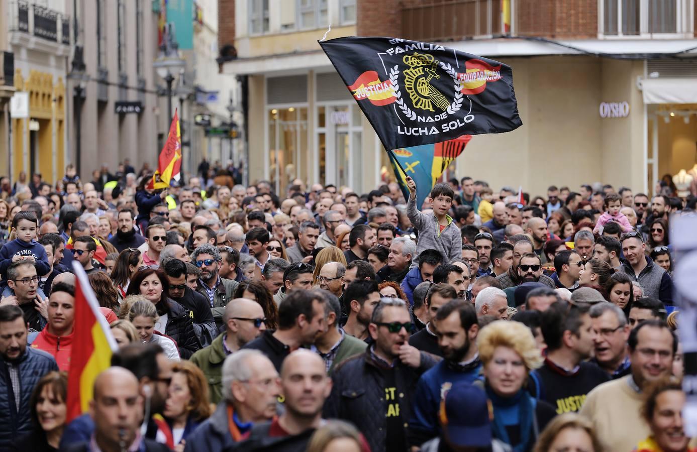 La manifestación de Córdoba por la equiparación salarial de policías y guardias civiles, en imágenes