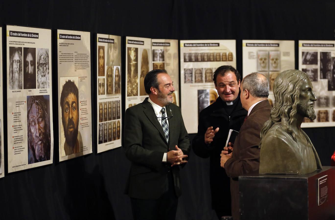 En imágenes, la exposición de «El hombre de la Sábana Santa» en Córdoba