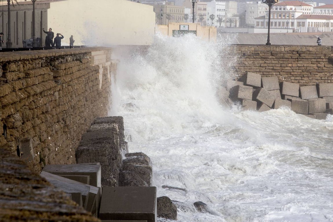 FOTOS: &#039;Emma&#039; deja estragos en Cádiz capital