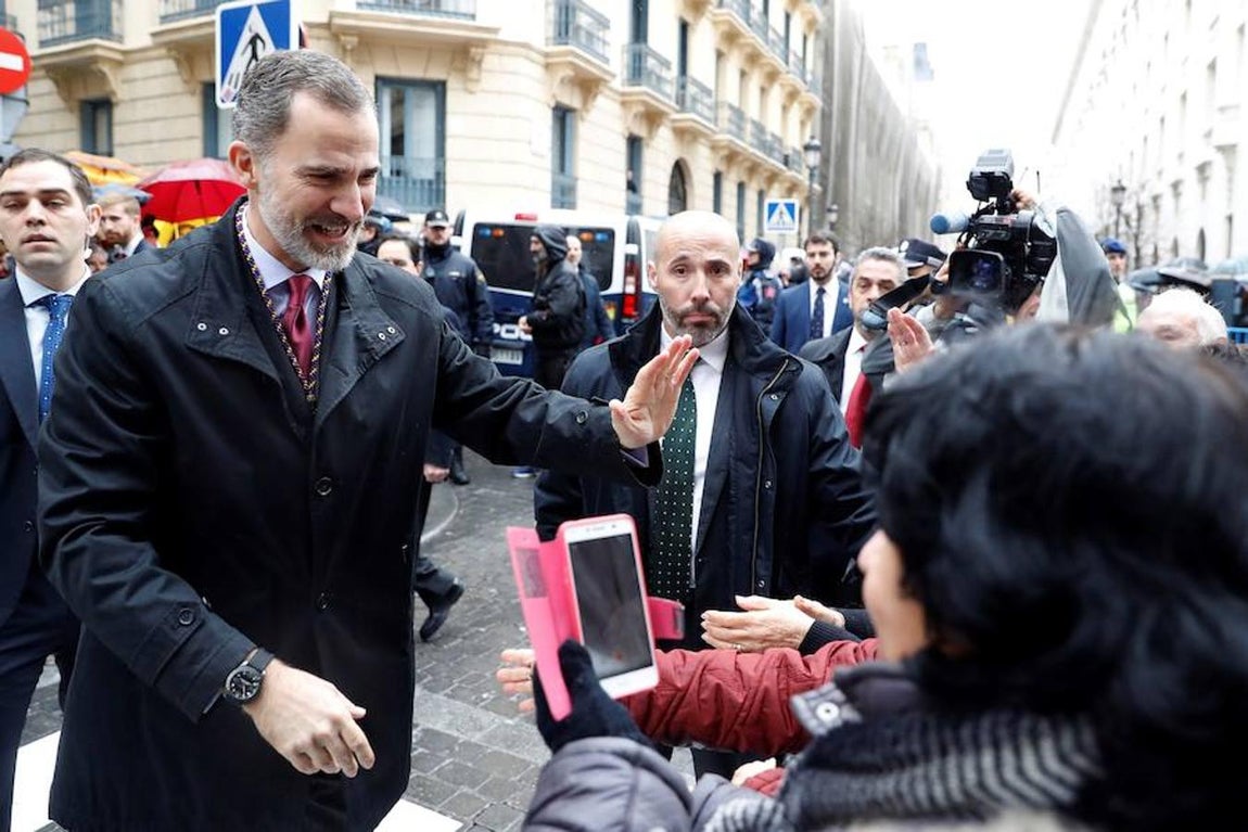 La visita de Don Felipe a la Basílica de Jesús de Medinaceli en Madrid, en imágenes. 