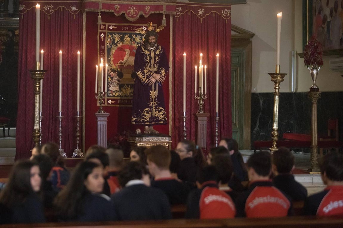 Los cultos al Cristo de Ánimas, el Rescatado y el Prendimiento de Córdoba, en imágenes