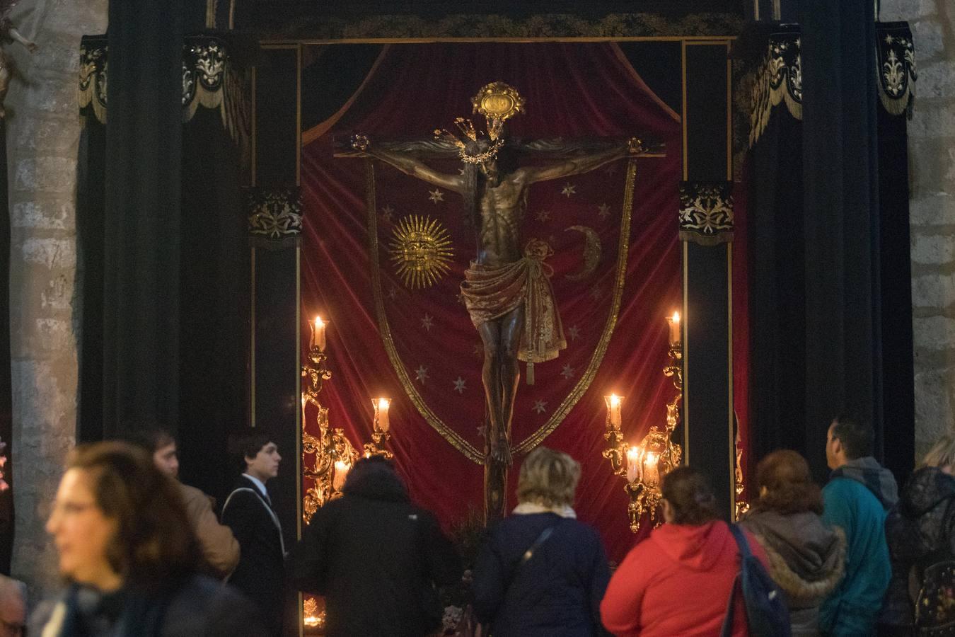 Los cultos al Cristo de Ánimas, el Rescatado y el Prendimiento de Córdoba, en imágenes