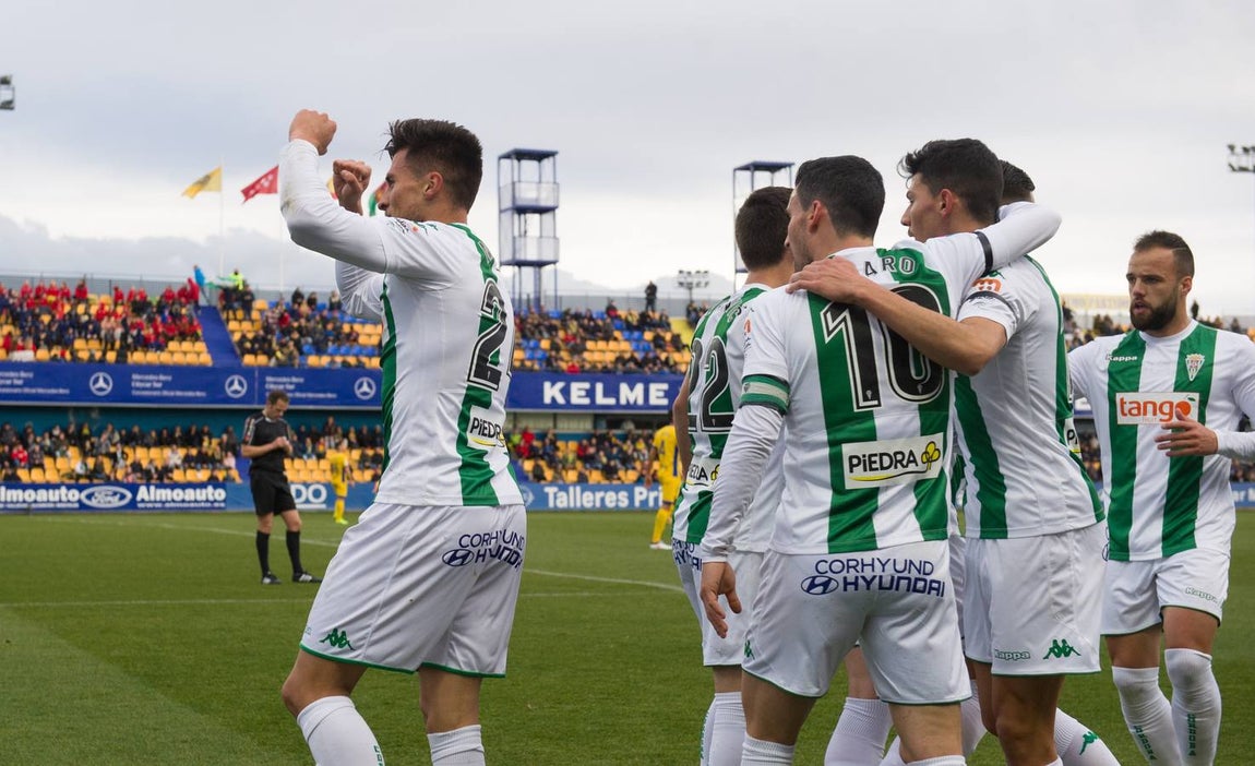Imágenes de otra alegría del Córdoba CF en Alcorcón