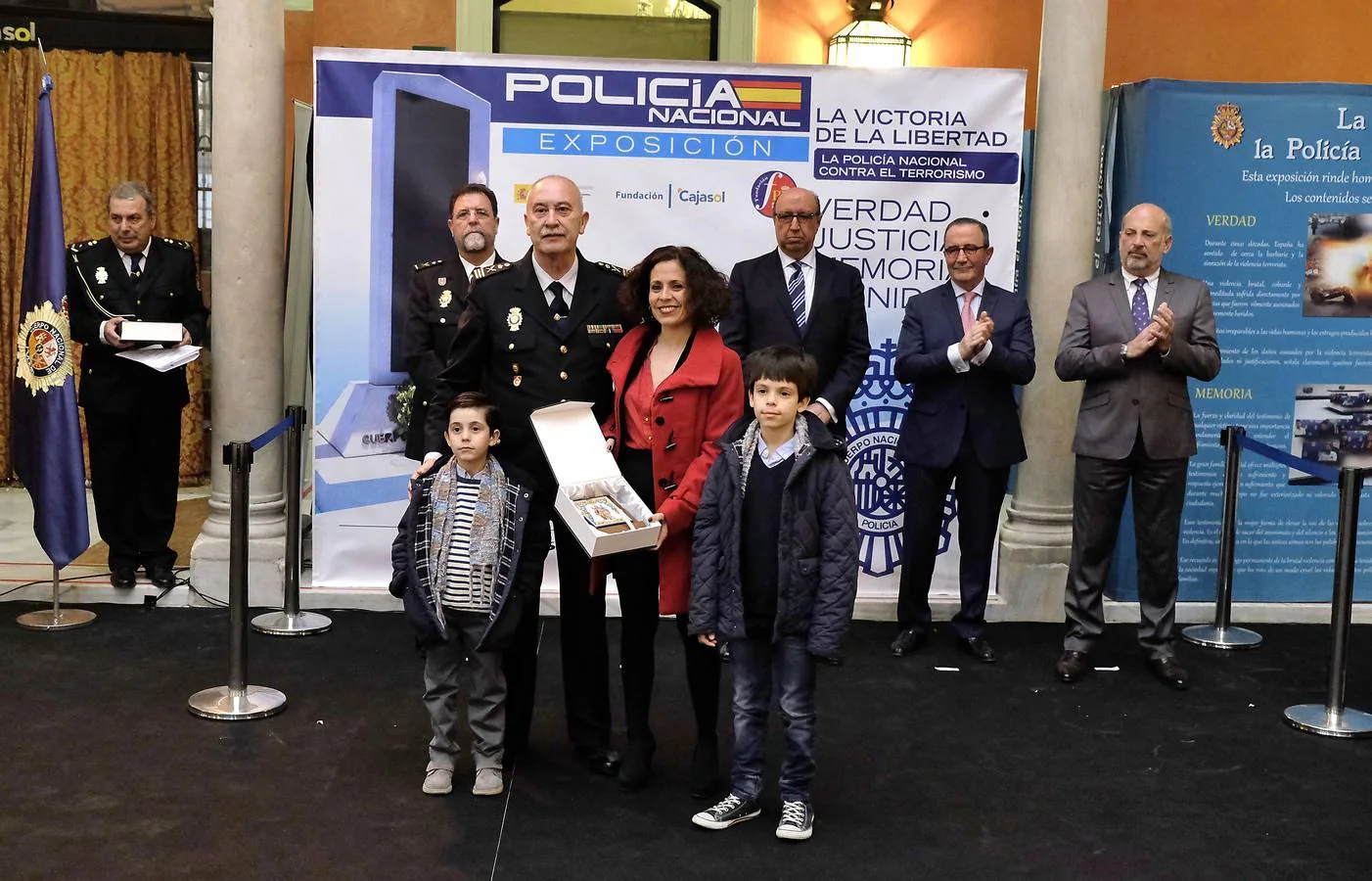 La lucha contra el terrorismo se expone en Sevilla