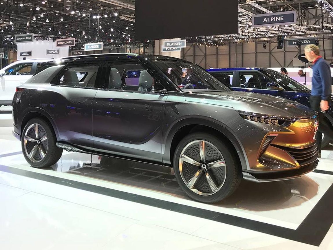 SsangYong ha presentado un prototipo de SUV 100 % eléctrico de tamaño medio, el e-SIV. 