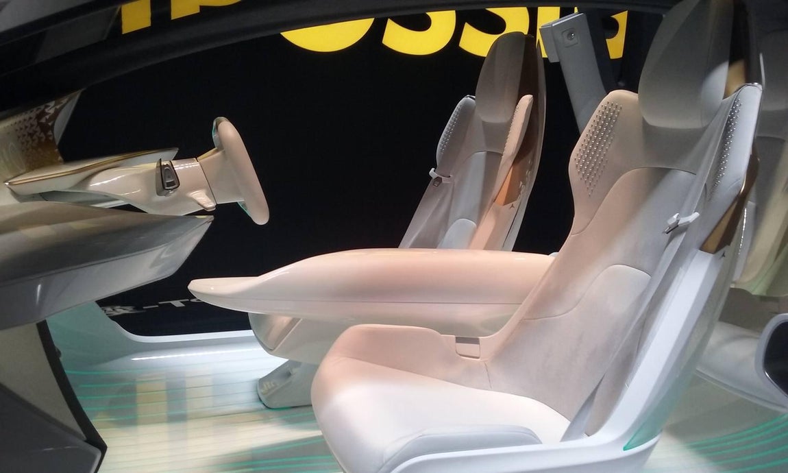 El Salón acoge la serie Concept-i de vehículos eléctricos con batería y el vehículo de pila de combustible —Fuel Cell Electric Vehicle (FCEV)—  de Toyota. 