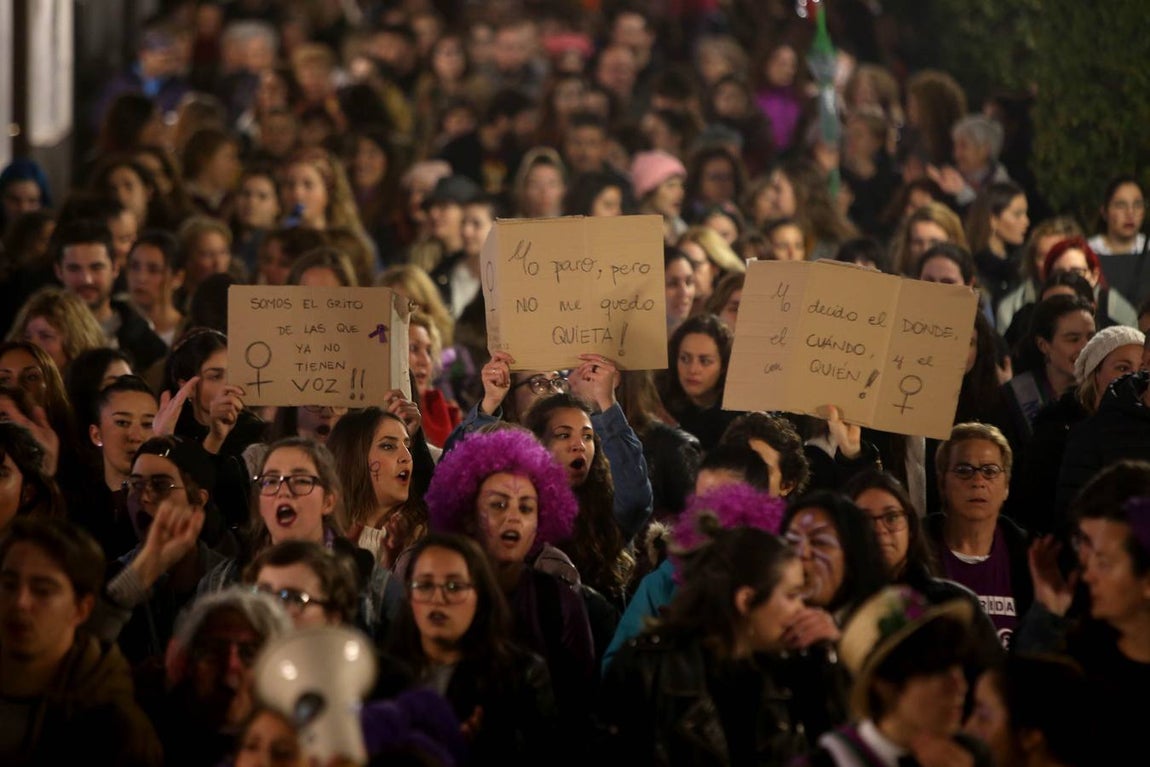 FOTOS: Así fueron las concentraciones del Día de la Mujer en Cádiz