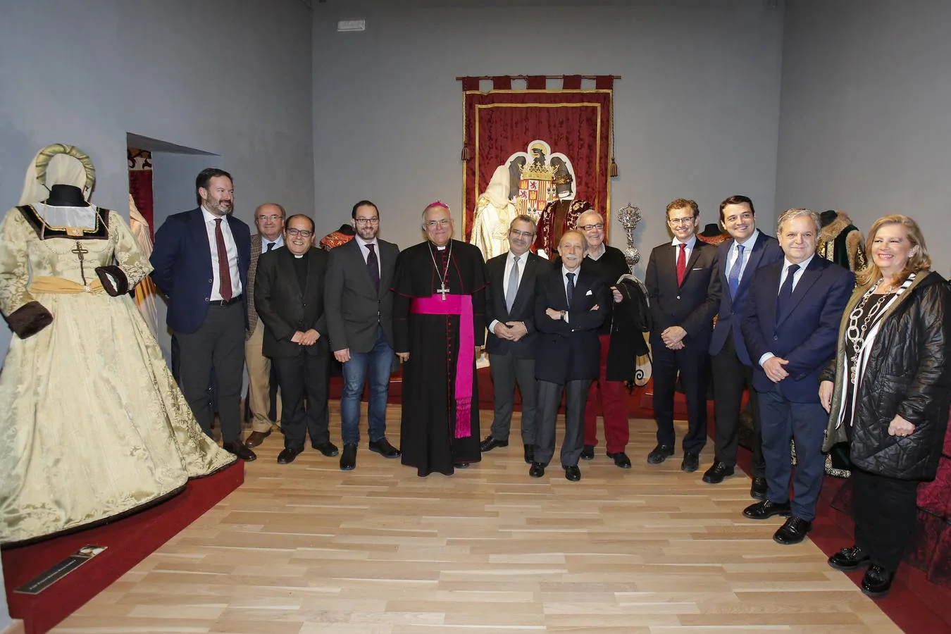 La exposición «Moda y época de Isabel la Católica en Córdoba», en imágenes