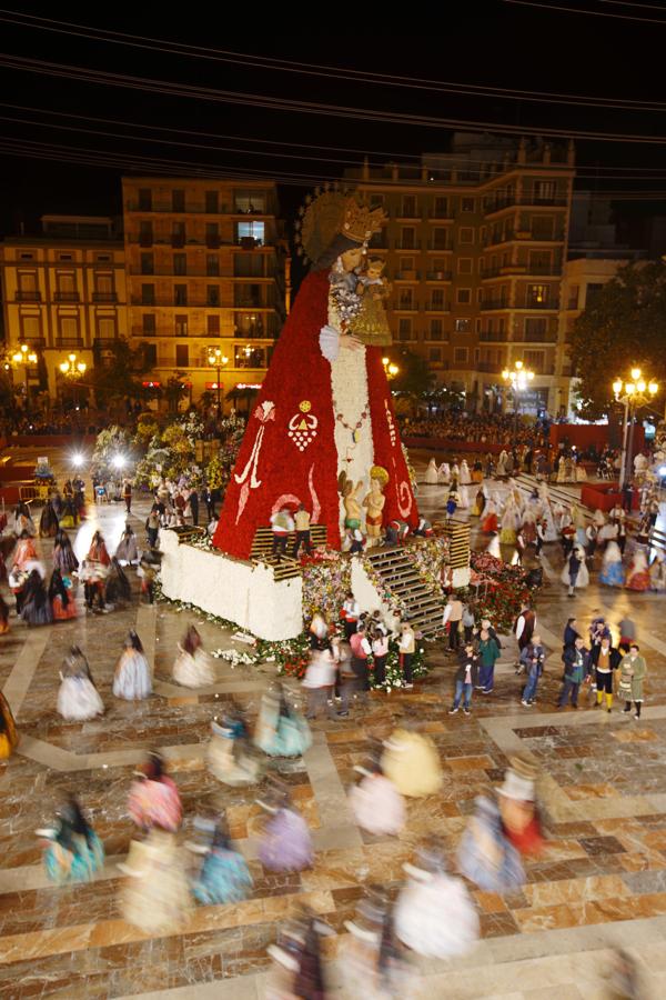 La Ofrenda de Fallas 2018, en imágenes. 