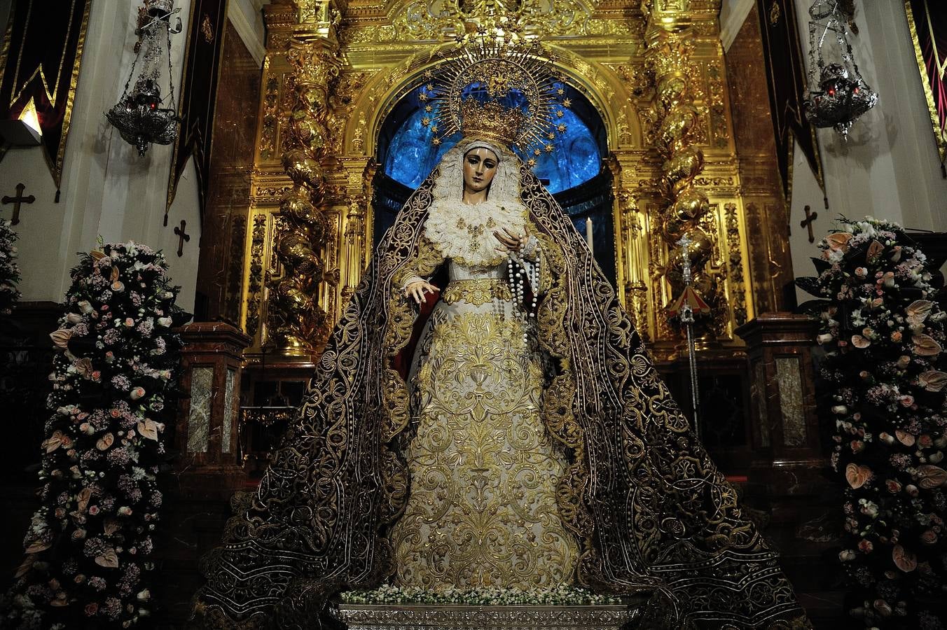 Galería del besamanos de la Virgen del Patrocinio