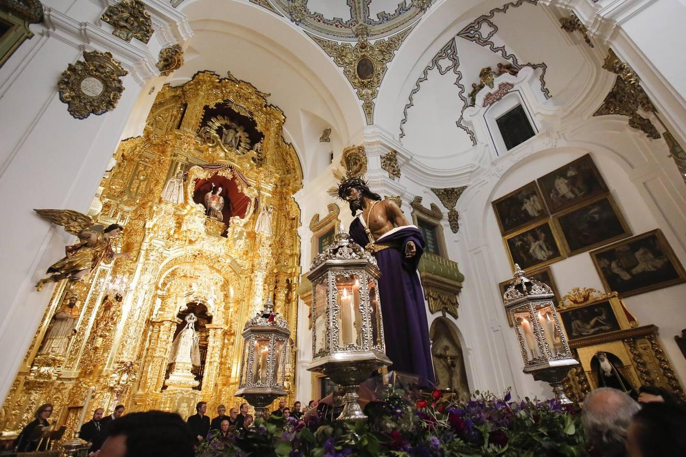 El Vía Crucis del Señor de la Humildad y Paciencia de Córdoba, en imágenes