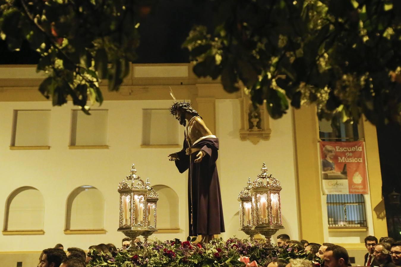 El Vía Crucis del Señor de la Humildad y Paciencia de Córdoba, en imágenes