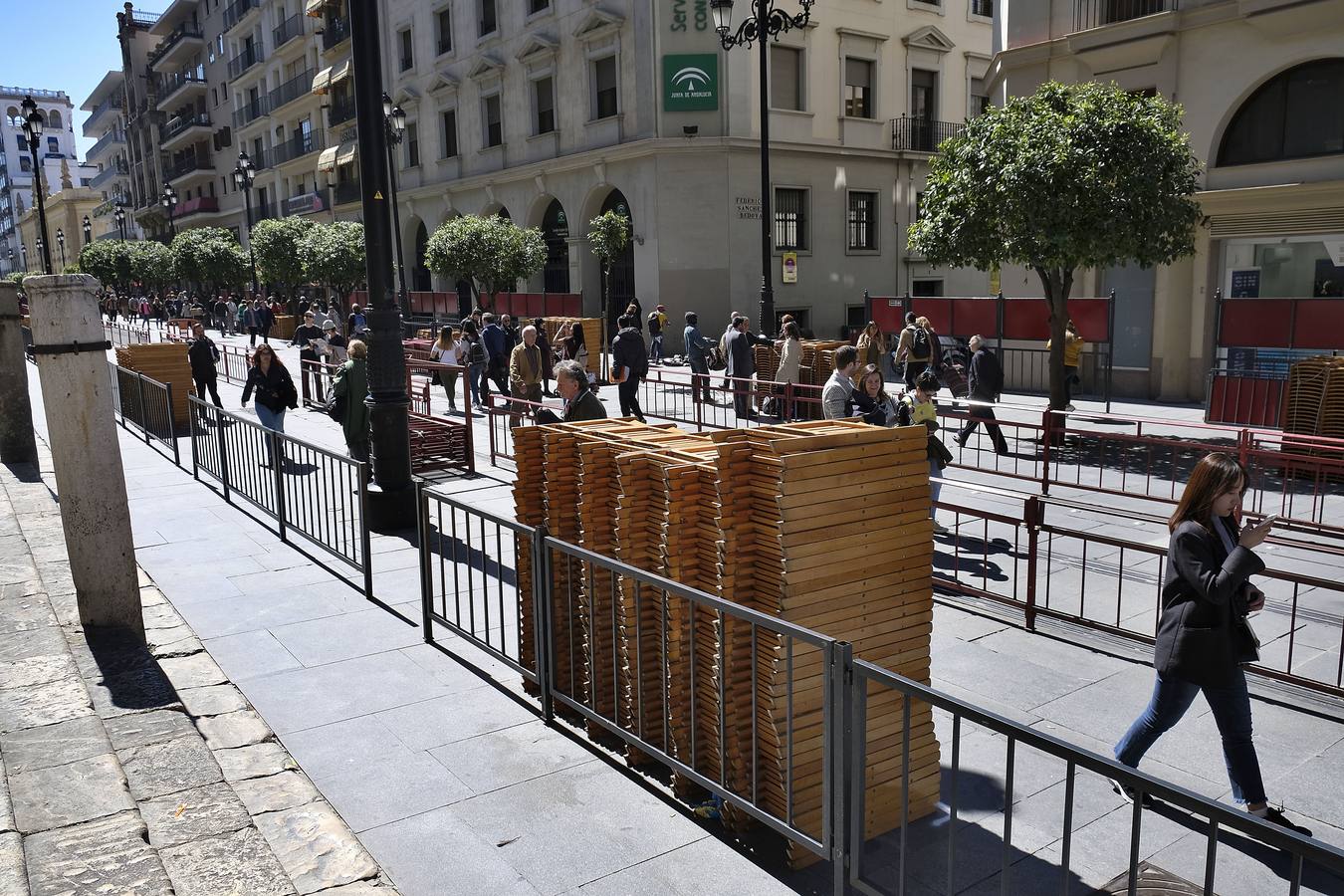 Últimos preparativos para la Semana Santa