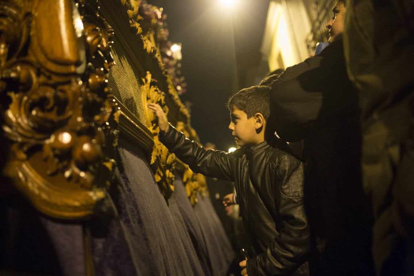 En fotos, salida de la hermandad de Bellavista de la Parroquia del Dulce Nombre de María en la Semana Santa de Sevilla 2018