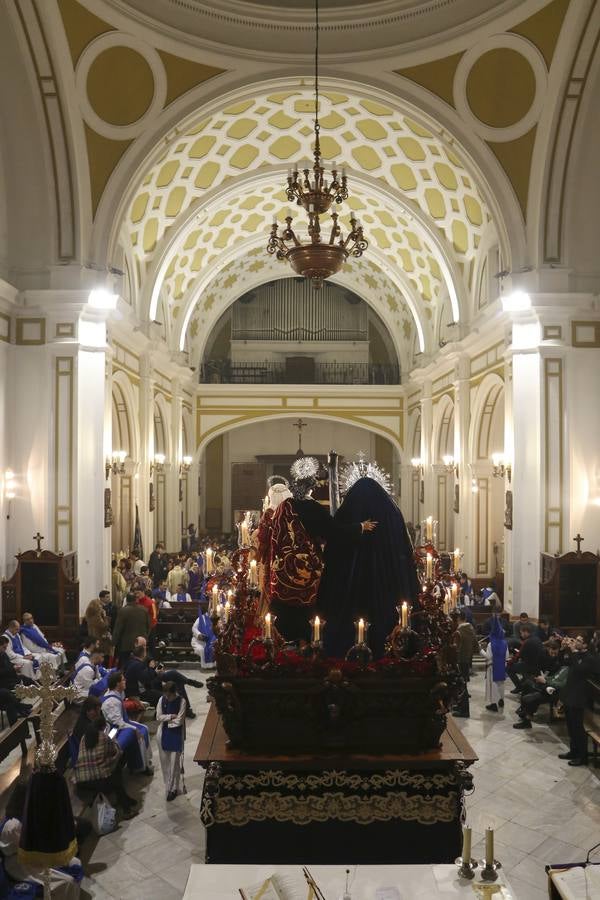 En fotos, llantos y tristeza de La Misión del Claret en la Semana Santa de Sevilla 2018