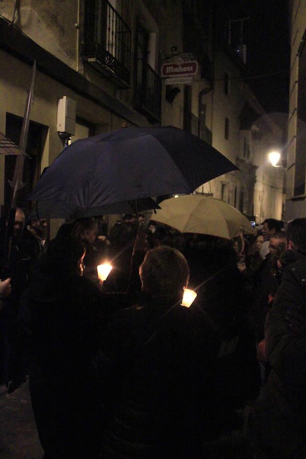 La lluvia suspende la procesión del Viernes de Dolores