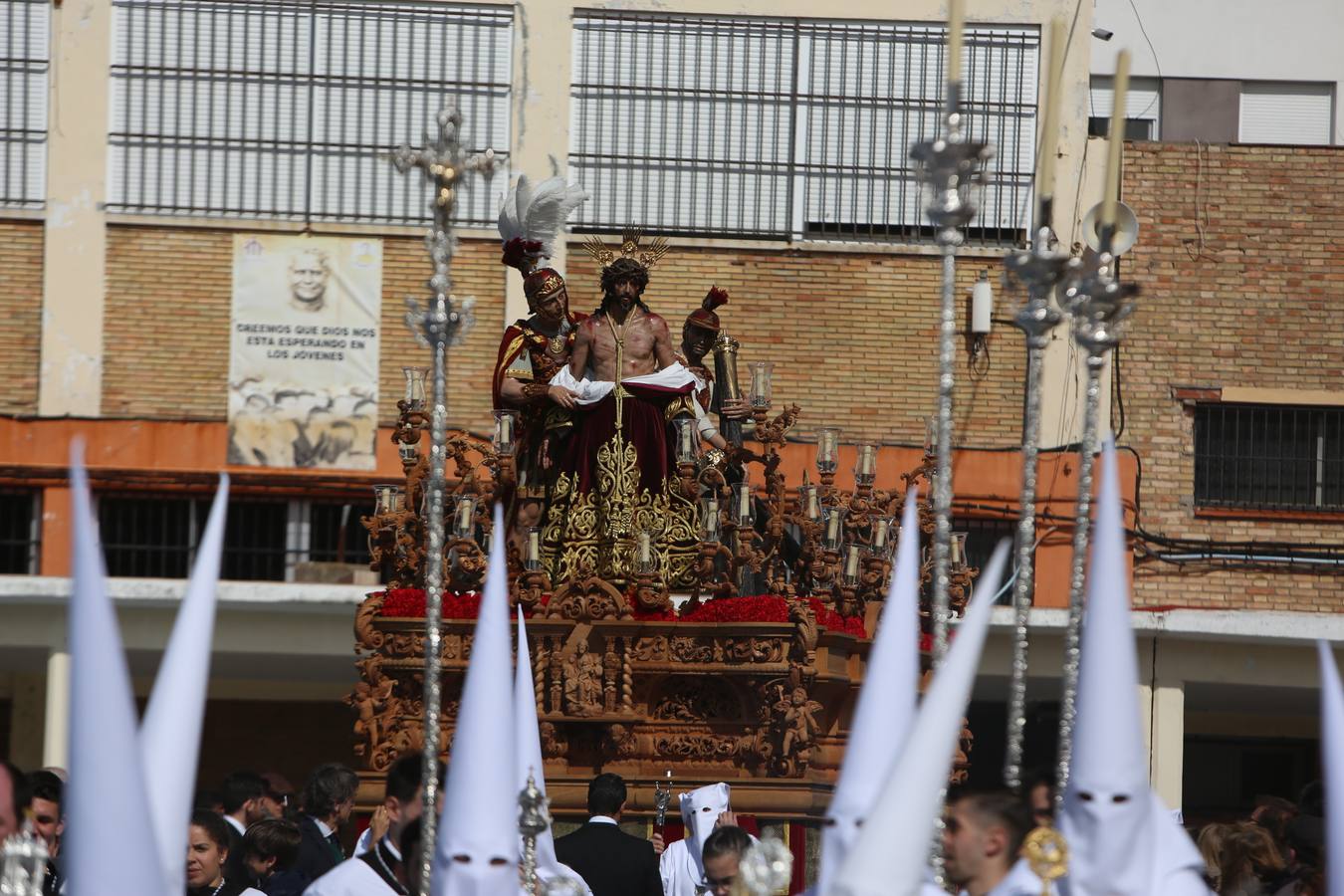 FOTOS: El Despojado bendice los rincones de Cádiz. Semana Santa 2018