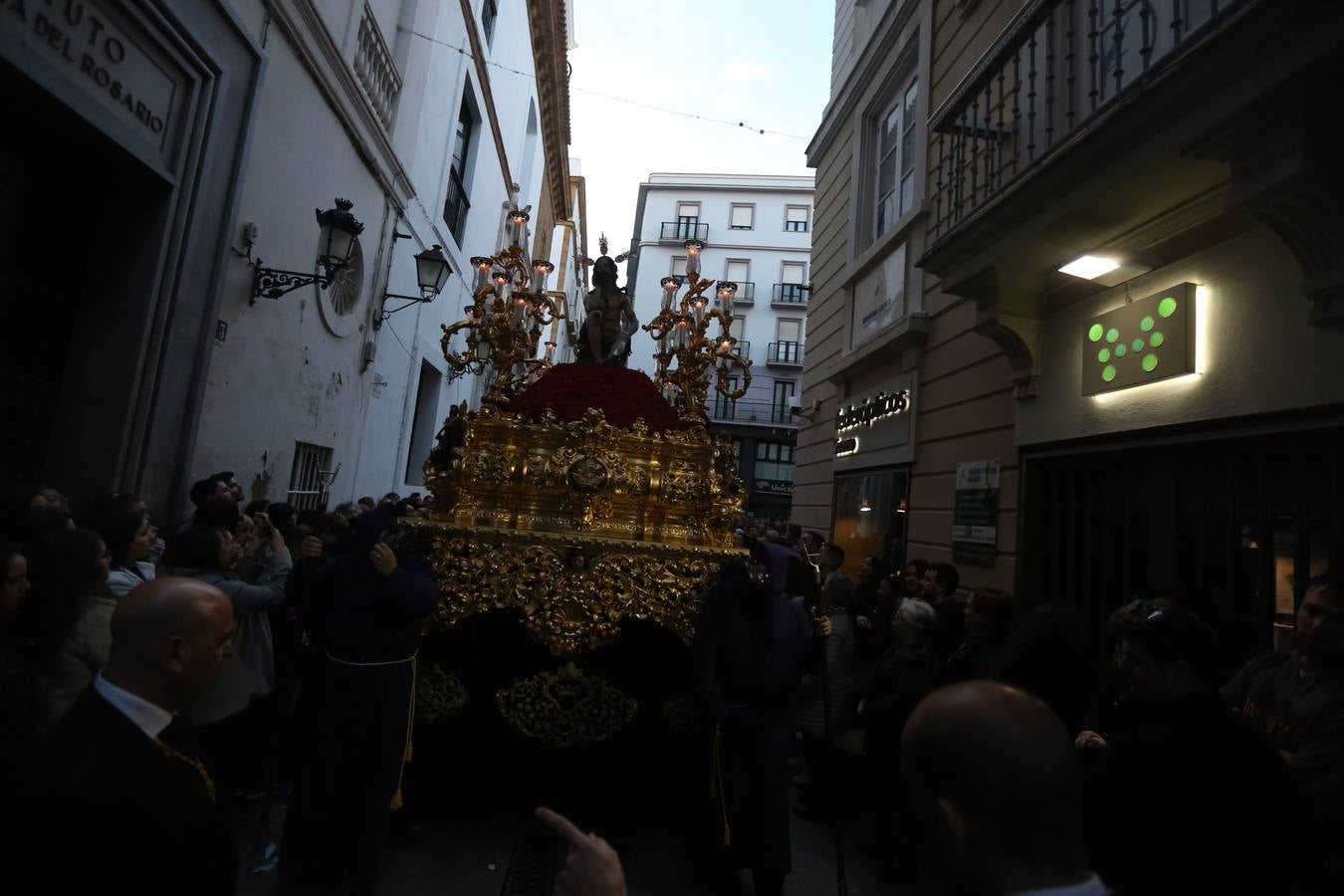 FOTOS: Humildad y Paciencia en la Semana Santa de Cádiz 2018