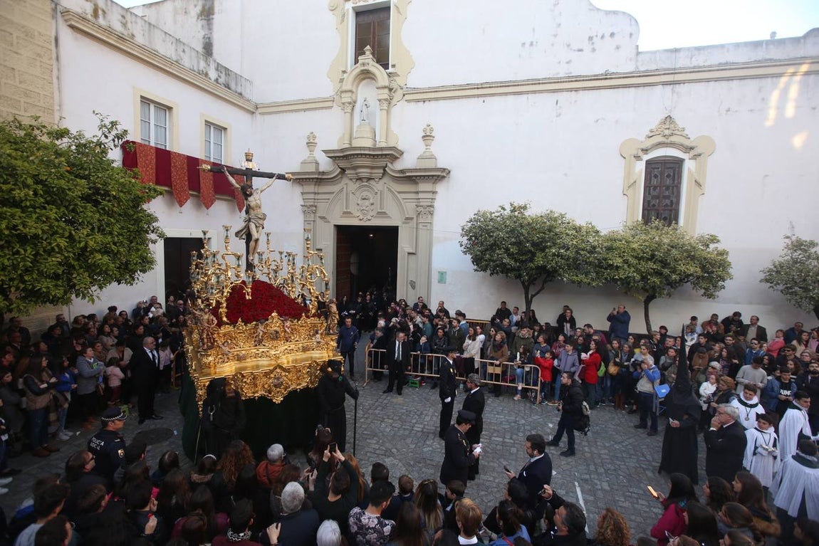 FOTOS: Veracruz el Lunes Santo en la Semana Santa de Cádiz 2018