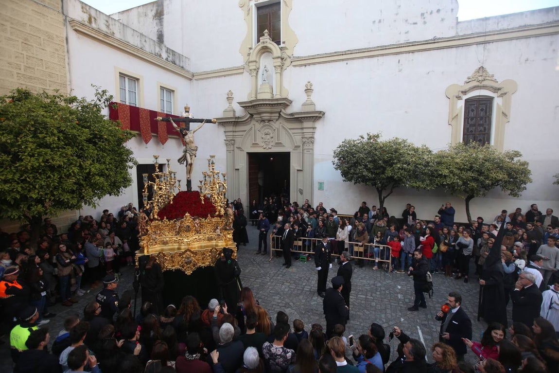 FOTOS: Veracruz el Lunes Santo en la Semana Santa de Cádiz 2018