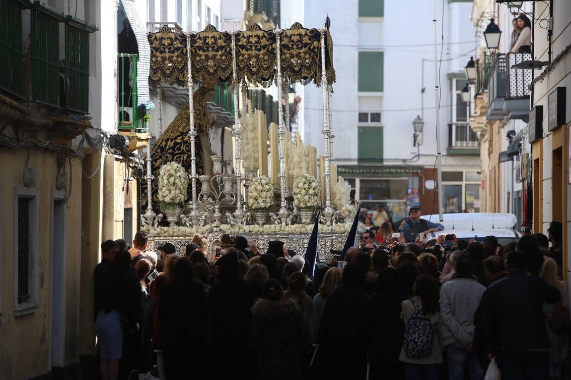 FOTOS: La Palma el Lunes Santo en Cádiz. Semana Santa 2018