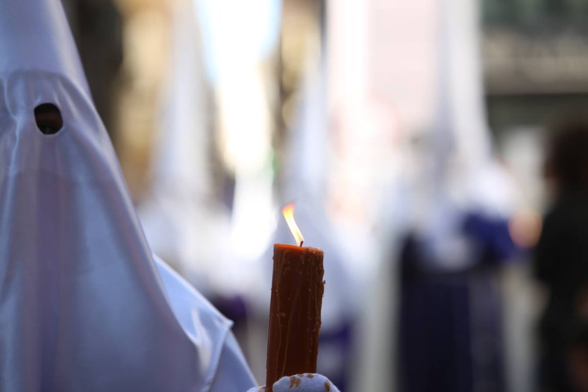 FOTOS: El Nazareno del Amor en la Semana Santa de Cádiz 2018
