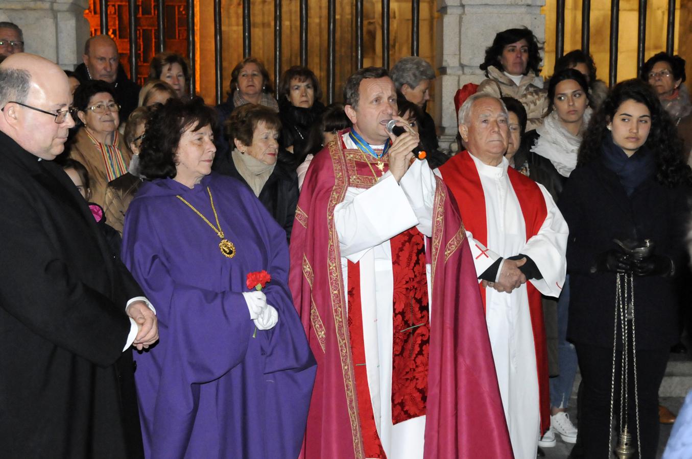 Las procesiones del Lunes Santo, en imágenes