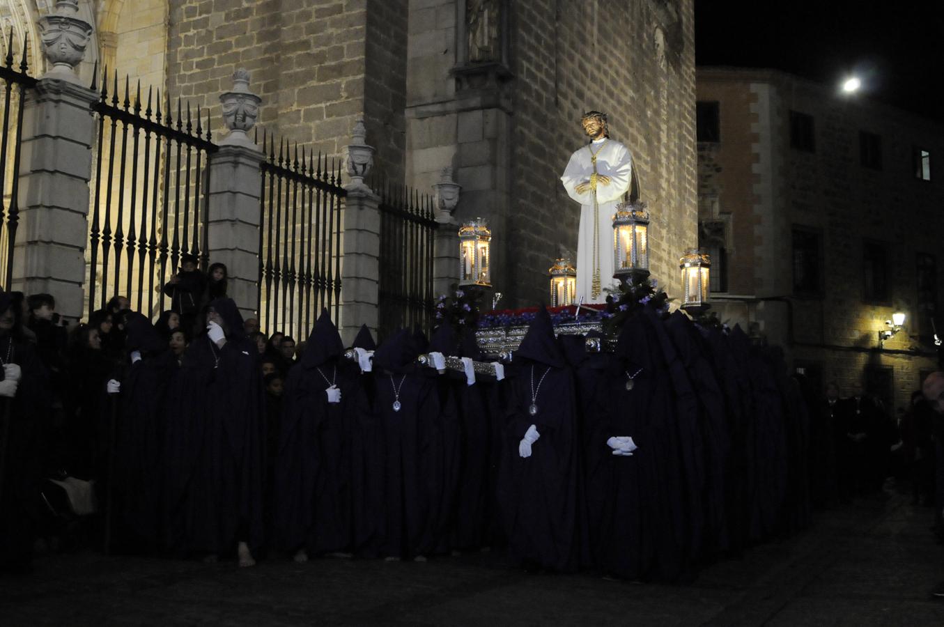 Las procesiones del Lunes Santo, en imágenes