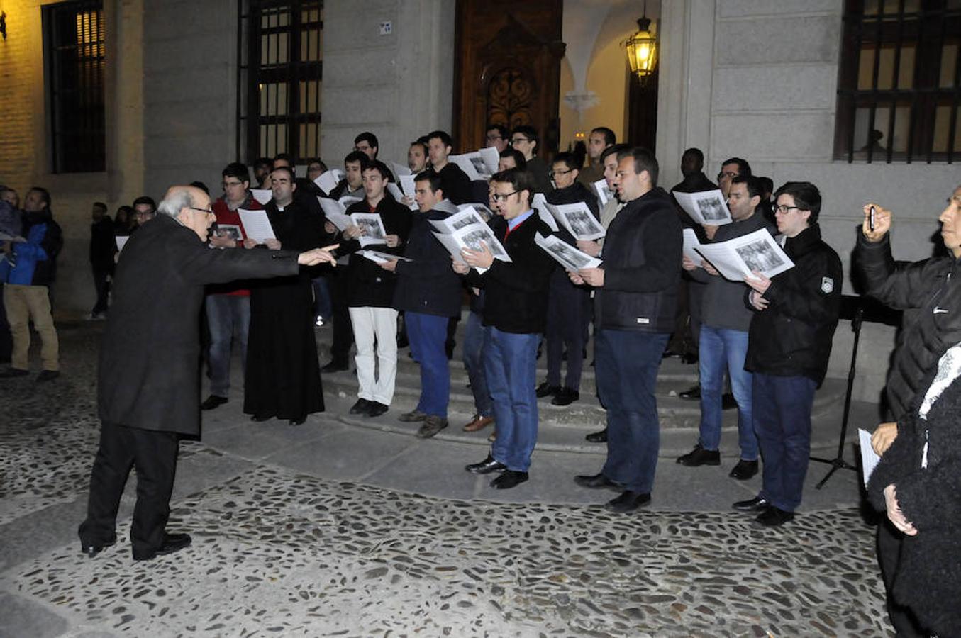 Las procesiones del Lunes Santo, en imágenes