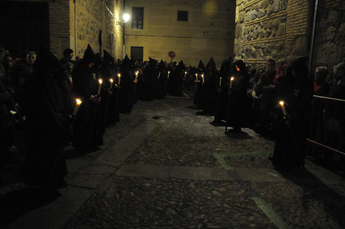 Las procesiones del Lunes Santo, en imágenes