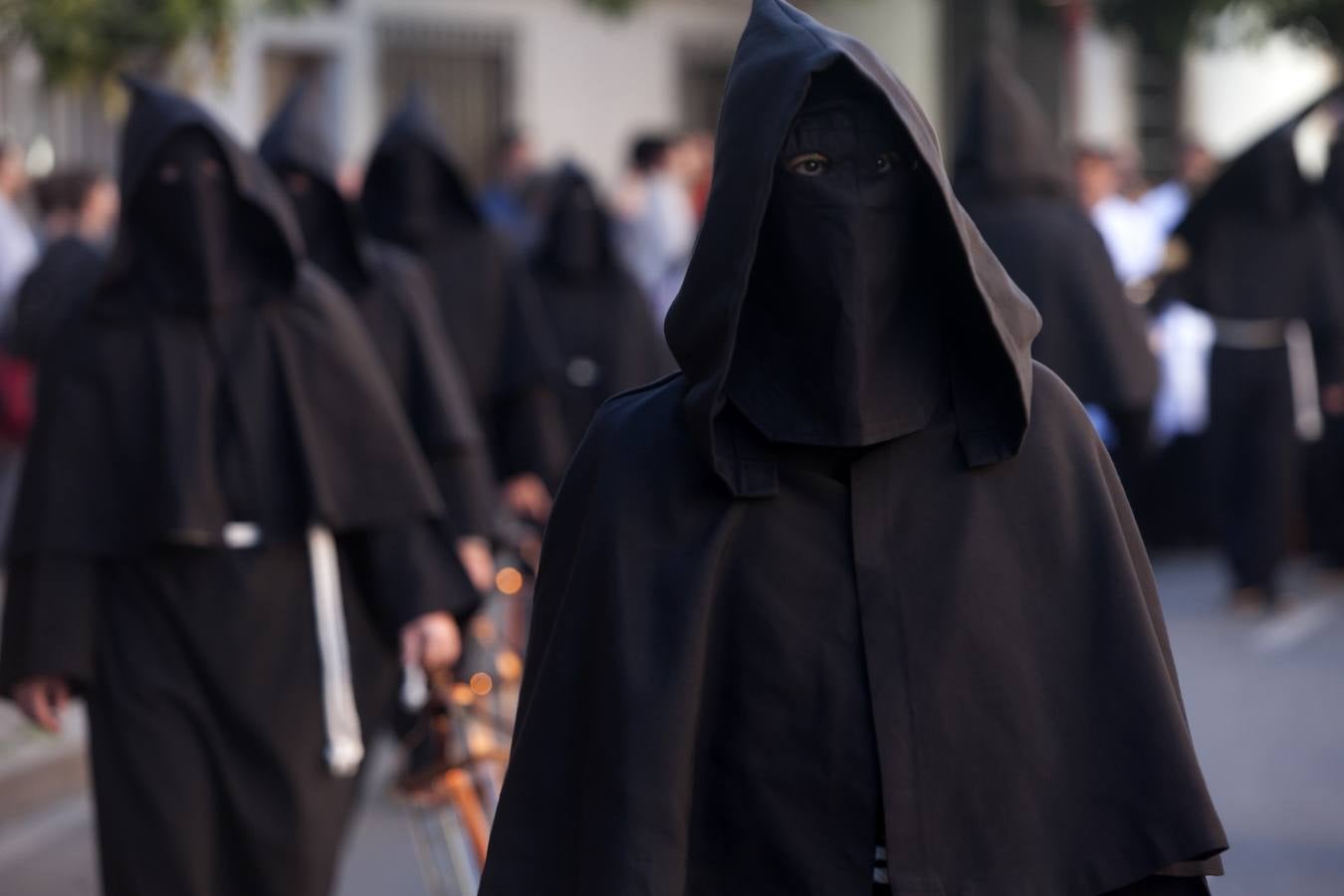 En fotos, la solemnidad de la hermandad Universitaria en la Semana Santa de Córdoba 2018