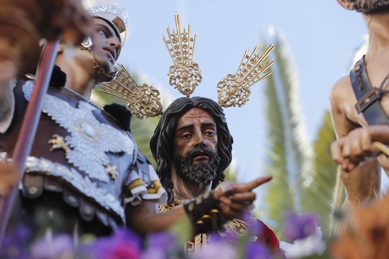 En fotos, el popular cortejo del Prendimiento en la Semana Santa de Córdoba 2018