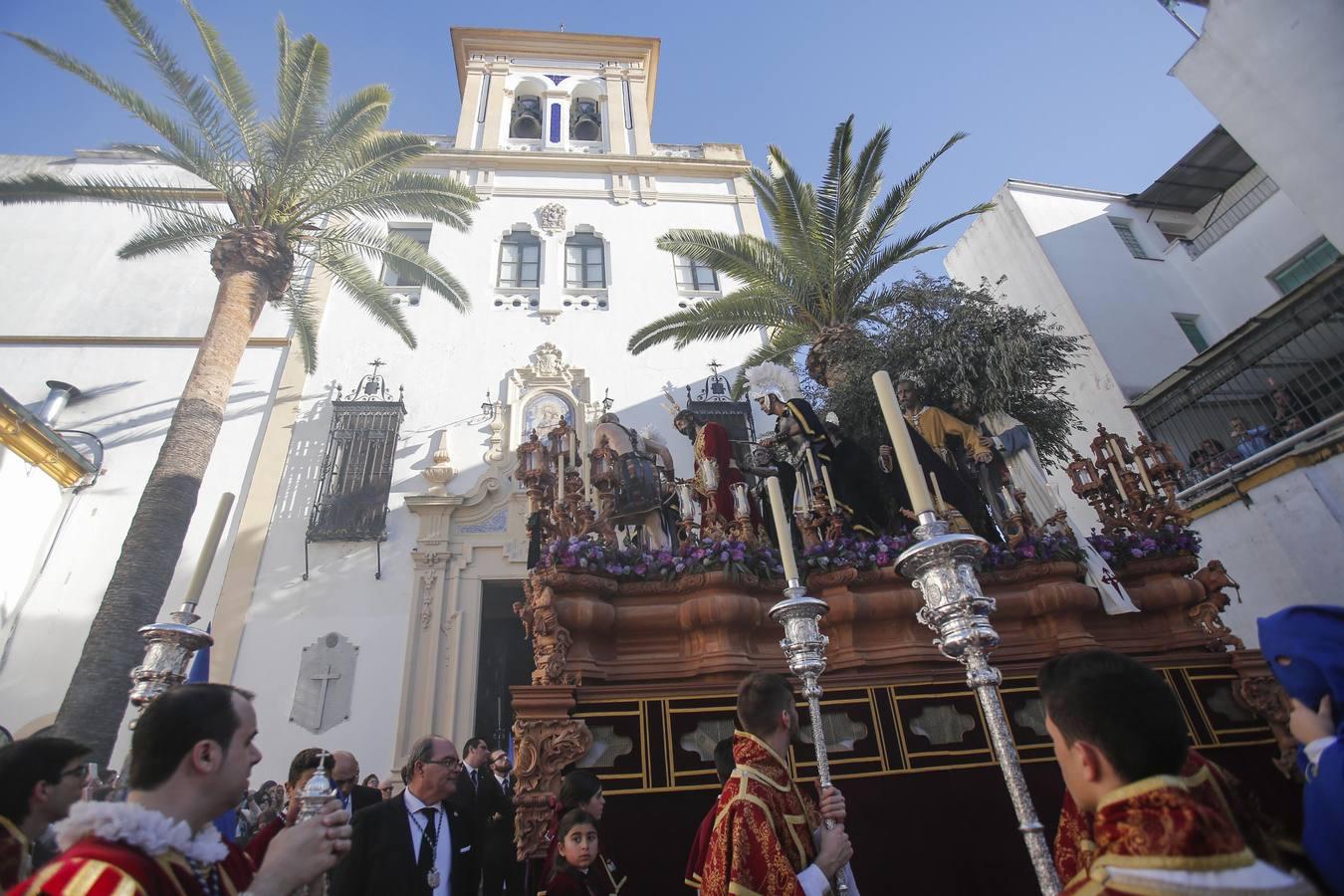 En fotos, el popular cortejo del Prendimiento en la Semana Santa de Córdoba 2018