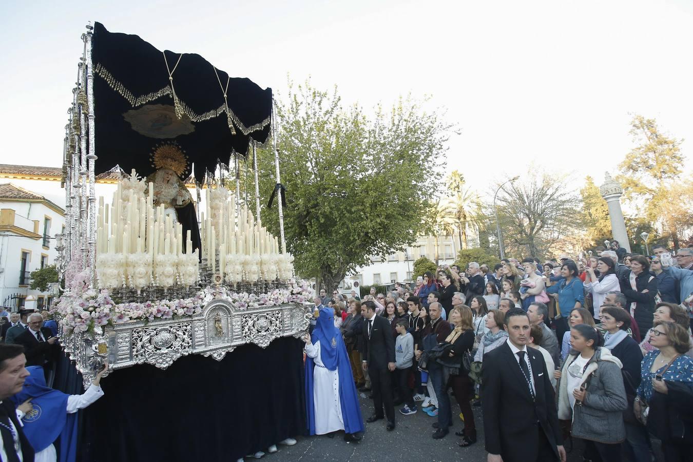 En fotos, el popular cortejo del Prendimiento en la Semana Santa de Córdoba 2018