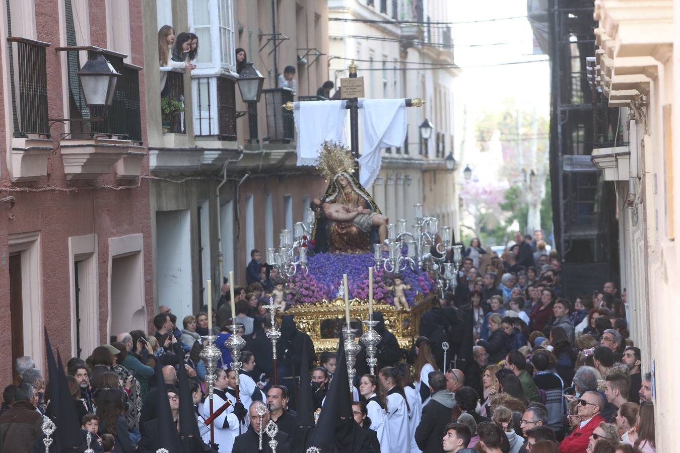 El Caminito recorre las calles de Cádiz el Miércoles Santo