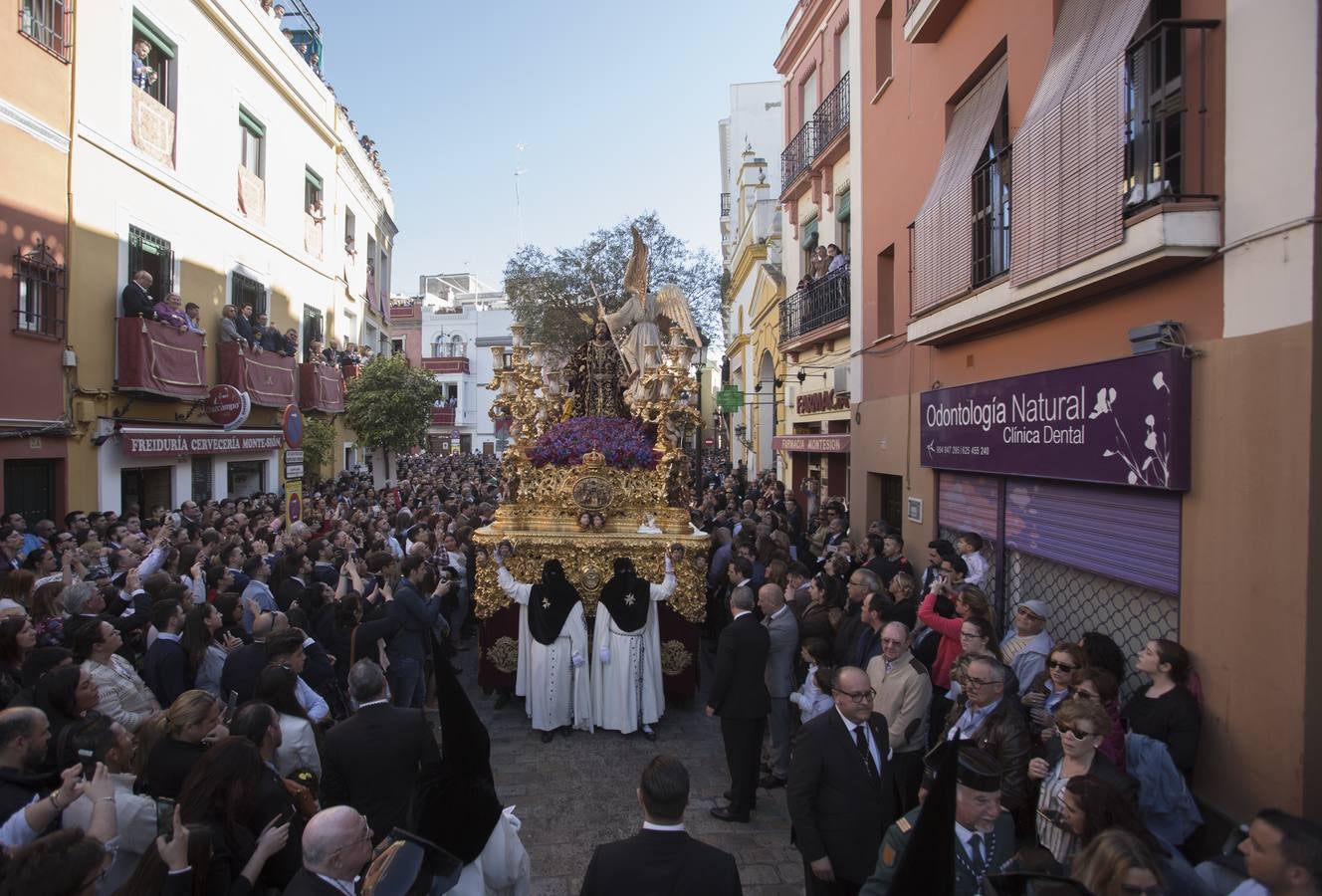 En fotos, Montesión en la Semana Santa de Sevilla 2018